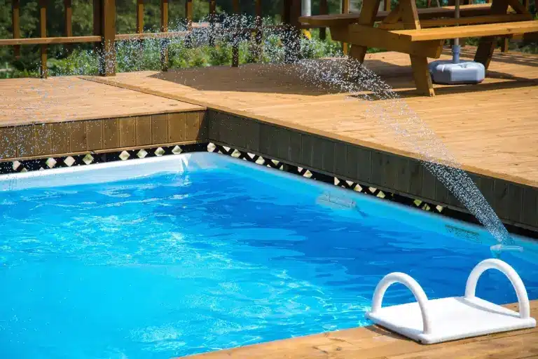 Servicio técnico asociado a piscinas y recintos recreativos